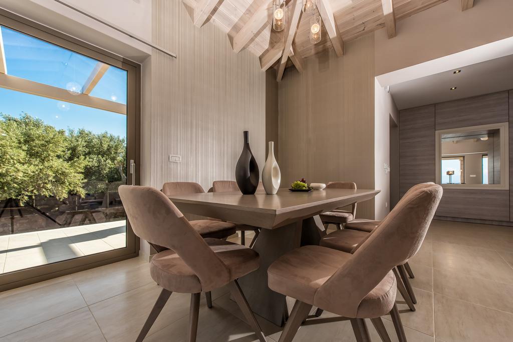 קרי Avra Luxury Villa & Spa מראה חיצוני תמונה